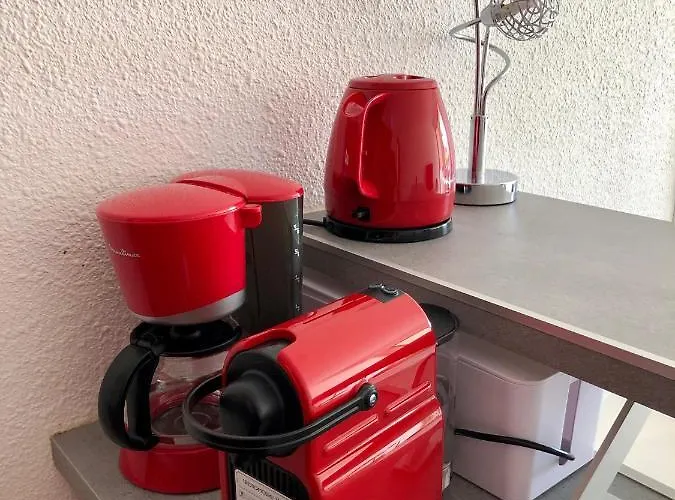 Cap Capistol Avec Terrasse, Vue Port Appartement *